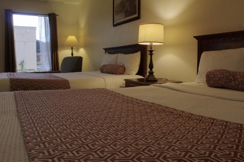 Winter Haven Gardens Inn image 16